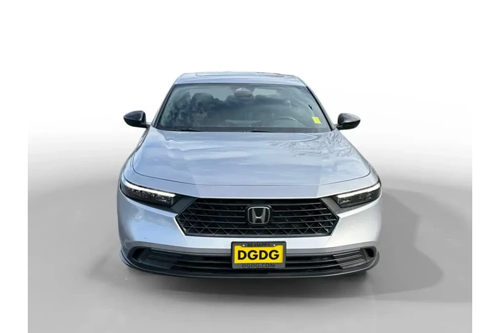 $25320 : Honda Accord Hybrid 2024 Spo image 8