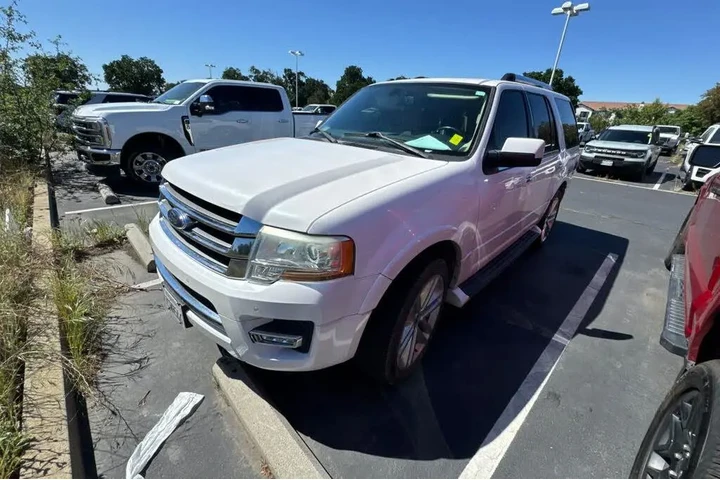 $14550 : Ford Expedition 2016 4x4 Lim image 1