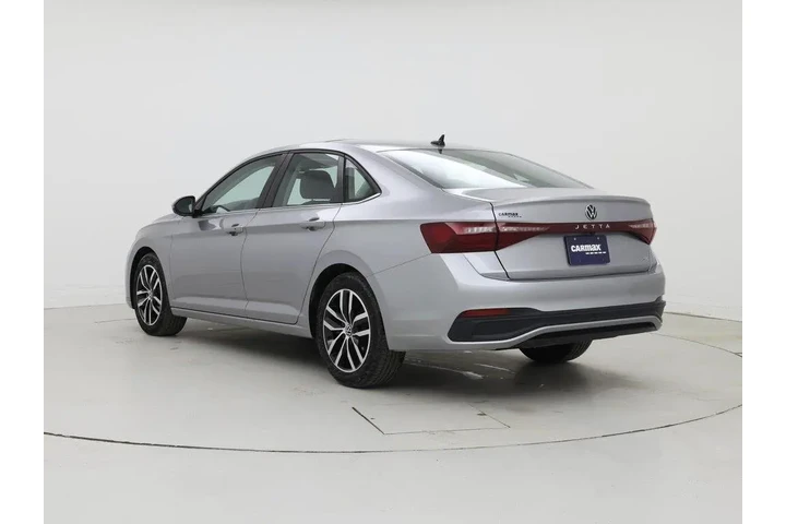 $21998 : Volkswagen Jetta 2025 SE 4dr image 2