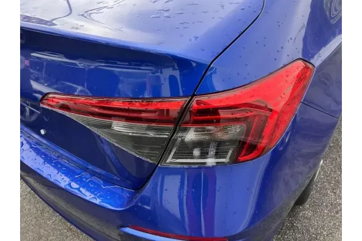 $18985 : Honda Civic 2024 LX 4dr Seda image 9