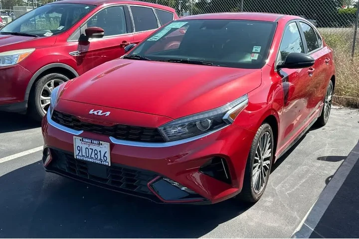 $22672 : Kia Forte 2024 GT-Line 4dr S image 1