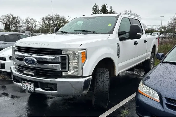 $33880 : Ford F-250 Super Duty 2018 4 image 1