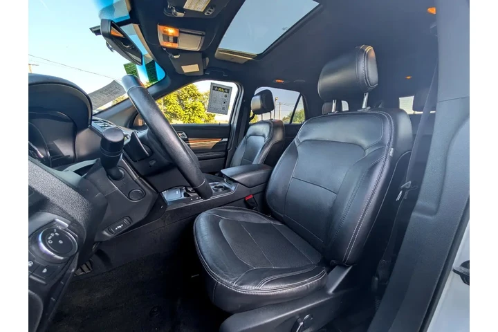 $14999 : 2017 Explorer Limited FWD image 7