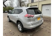 $9900 : 2016 Rogue SV thumbnail
