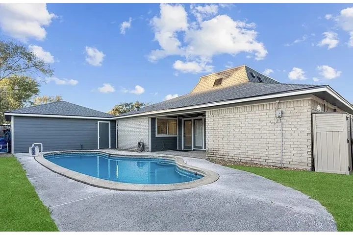 $1750 : HOUSE AVAILABLE IN HOUSTON TX image 3