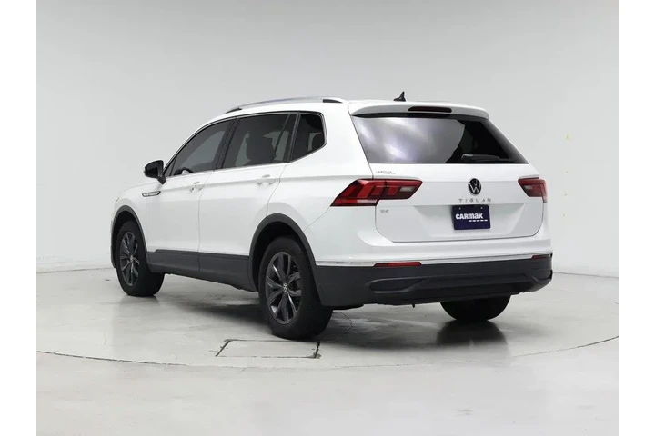 $19990 : Volkswagen Tiguan 2022 SE 4d image 2