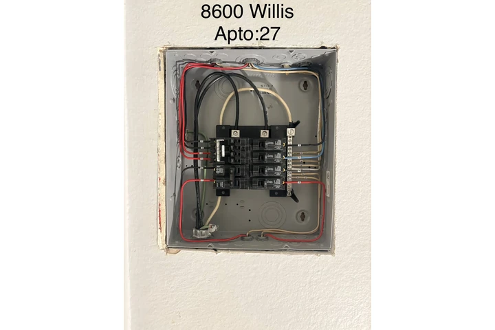 Trabajos de electricidad image 1