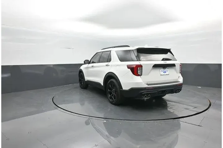 $38860 : Ford Explorer 2022 AWD ST 4d image 5