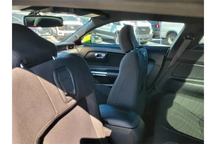 Ford Mustang 2020 GT 2dr Fas image 9