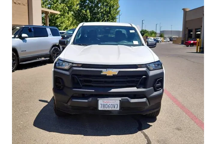 $25998 : Chevrolet Colorado 2023 4x2 image 2