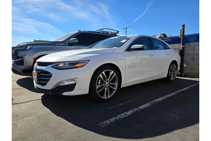 $19992 : Chevrolet Malibu 2023 LT 4dr image 3