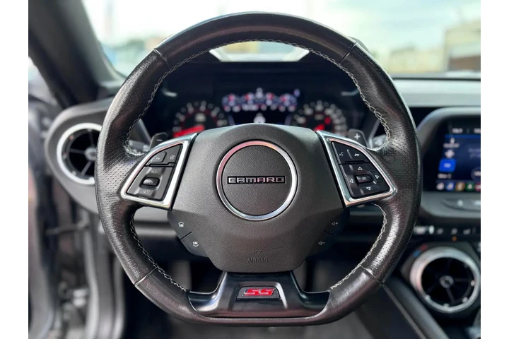 2023 Camaro 2SS image 10