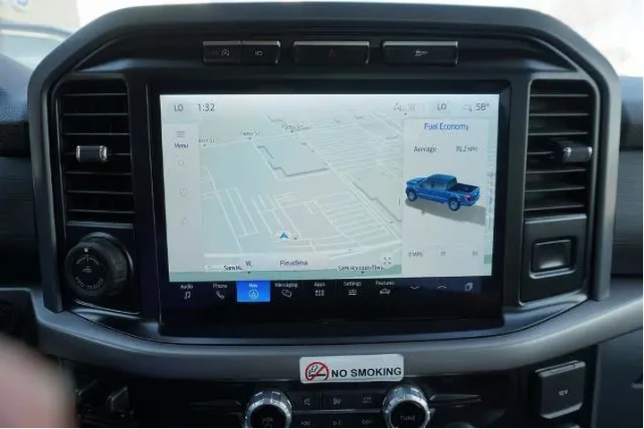 $38988 : Ford F-150 2024 4x4 XLT 4dr image 10