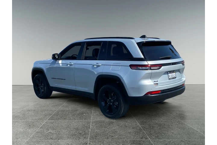 $34855 : Jeep Grand Cherokee 2023 4x4 image 3
