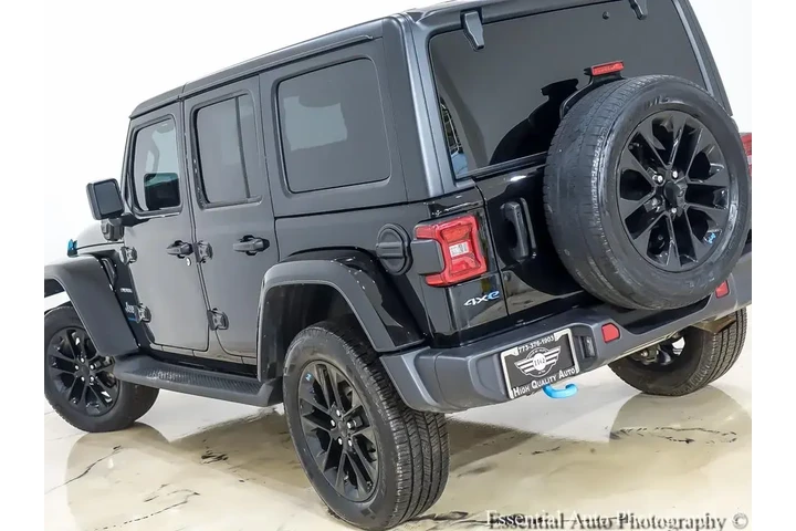 $27995 : Jeep Wrangler 2023 4x4 Sahar image 4