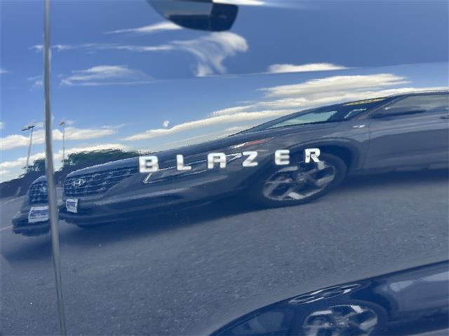 $25892 : Pre-Owned 2021 Blazer LT image 10
