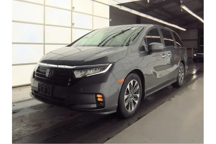 $29999 : Honda Odyssey 2024 EX-L 4dr image 2