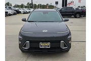 $21482 : Hyundai KONA 2024 SEL 4dr Cr thumbnail