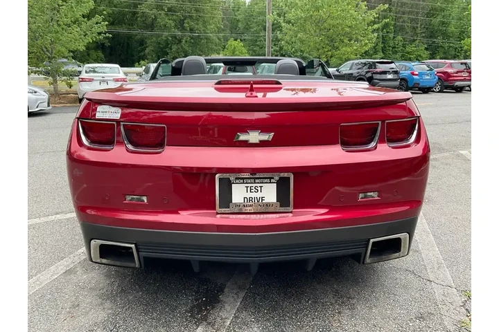 $14285 : Chevrolet Camaro 2013 LT 2dr image 6