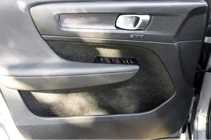 $22755 : Volvo XC40 Recharge 2021 eAW image 10