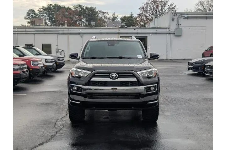 $22243 : GMC Yukon 2017 4x4 Denali 4d image 7