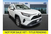 Toyota RAV4 2020 LE 4dr SUV