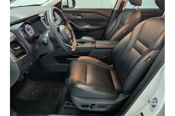 $21997 : Nissan Rogue 2023 SV 4dr Cro image 10