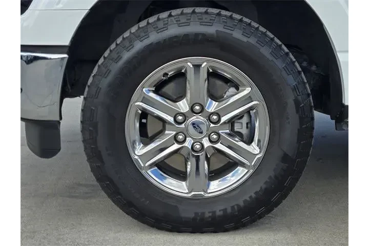 $37991 : Ford F-150 2024 4x4 XLT 4dr image 10