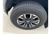 $39980 : Toyota Tacoma 2023 4x4 TRD S thumbnail