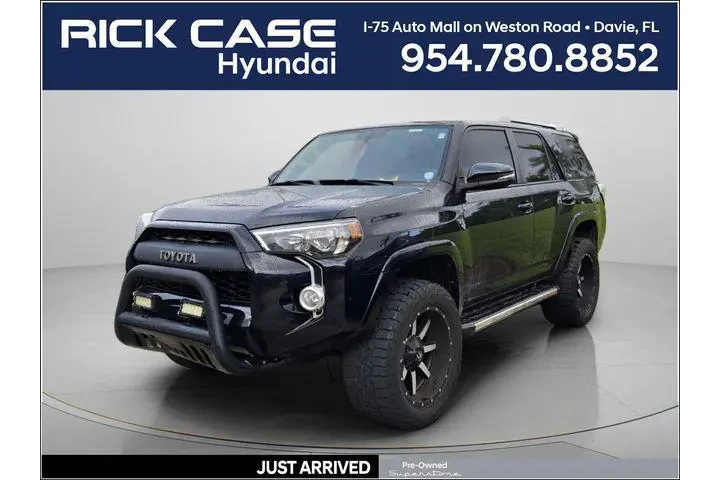 $28500 : Toyota 4Runner 2017 4x2 SR5 image 1
