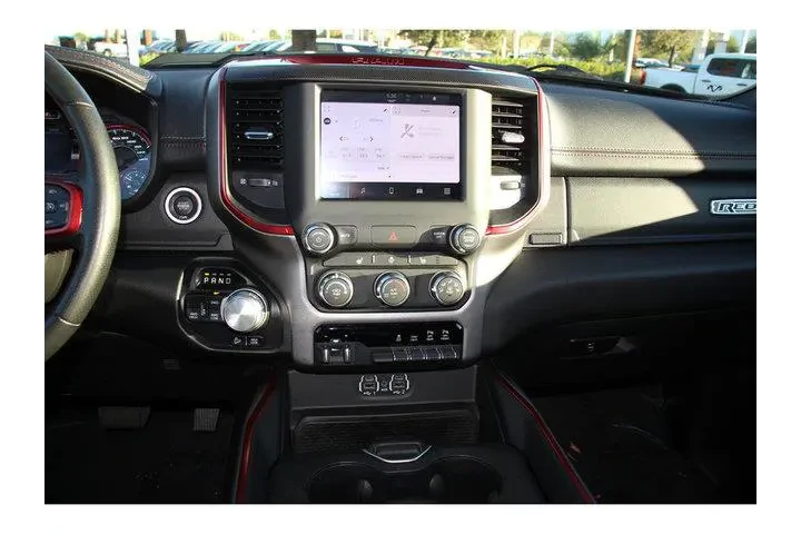 Ram 1500 2022 4x4 Rebel 4dr image 5
