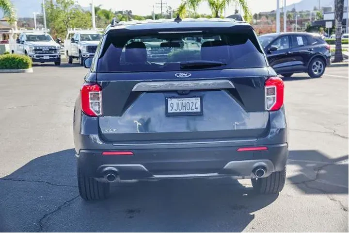 $29995 : Ford Explorer 2023 XLT 4dr S image 5