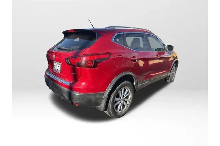 $14277 : Nissan Rogue Sport 2018 S 4d image 4