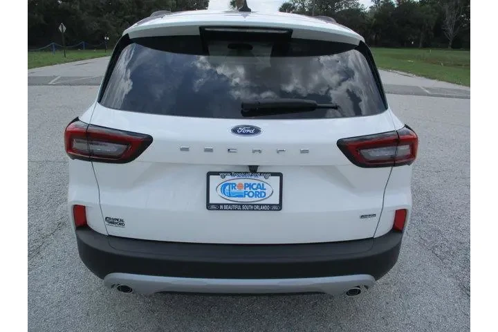 $29995 : Ford Escape Plug-In Hybrid 2 image 6