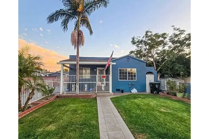 $2050 : Casa De Renta En Maywood image 1