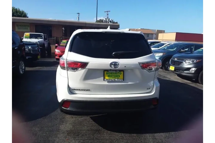 $16999 : 2014 Highlander LE Plus image 3