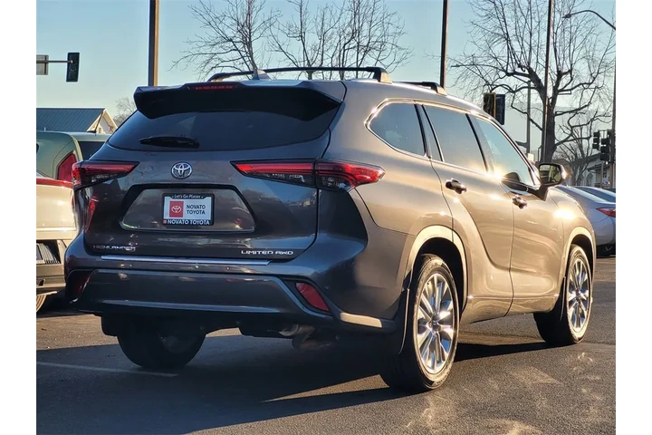 $35899 : Gold Certified2022 Highlander image 5