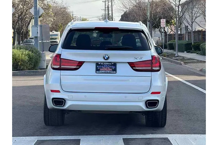 $20988 : 2016 X5 xDrive35d MSport image 6
