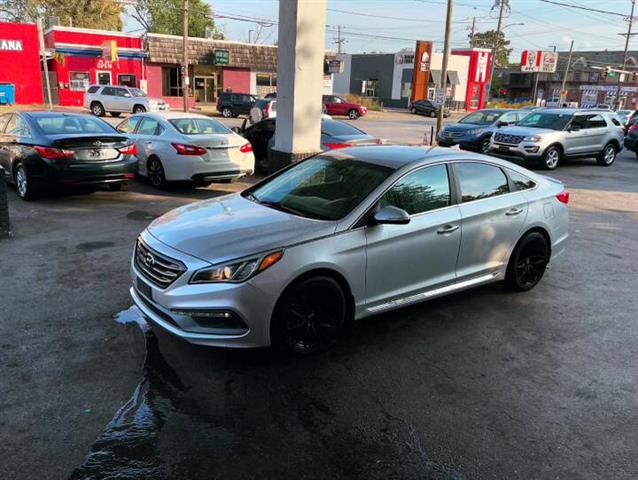 $14145 : 2015 Sonata Sport image 3