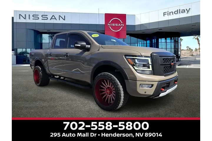 $35984 : Nissan Titan 2021 4x4 SV 4dr image 1