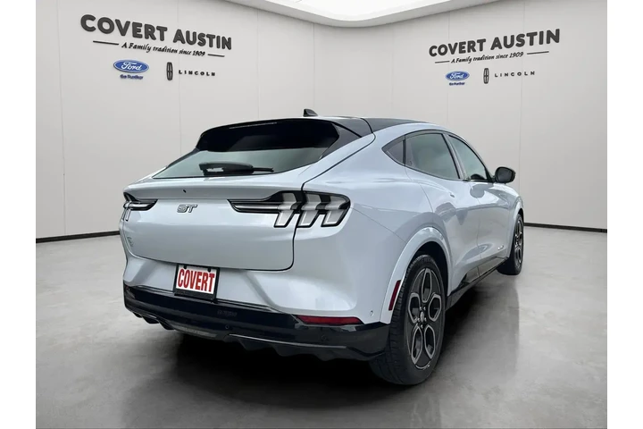 $30929 : Ford Mustang Mach-E 2022 AWD image 5