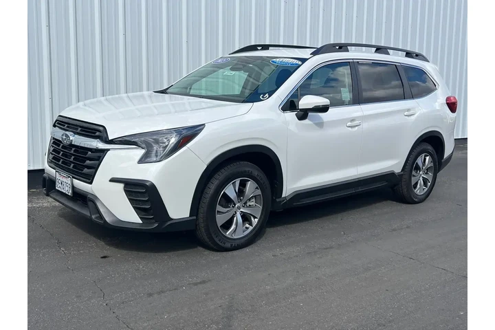 $29994 : Subaru Ascent 2023 AWD Premi image 1