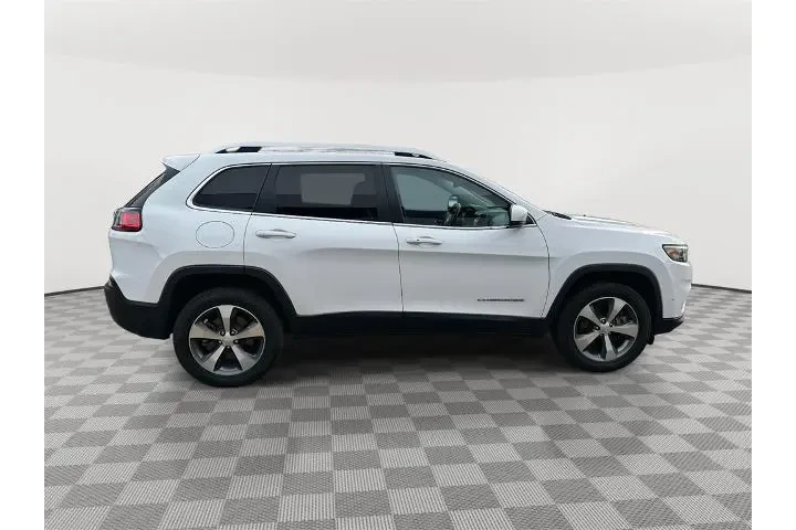 $21939 : Jeep Cherokee 2021 4x4 Limit image 2
