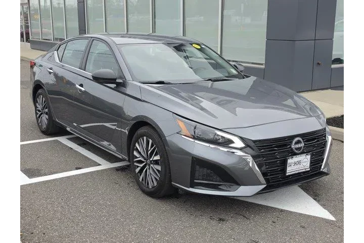 $19279 : Nissan Altima 2025 2.5 SV 4d image 3
