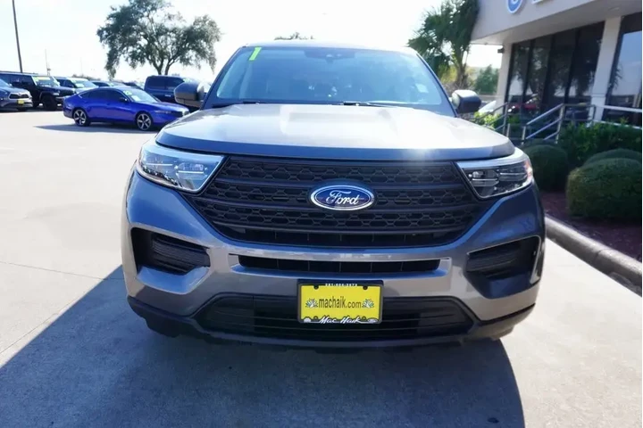 $19988 : Ford Explorer 2021 Base 4dr image 1