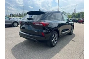 $25486 : Ford Escape 2024 AWD ST-Line thumbnail