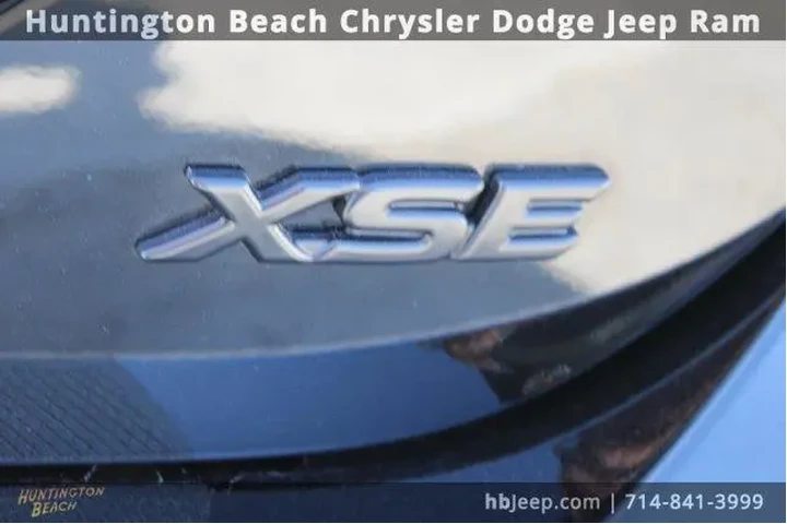 $27900 : Toyota Camry 2023 XSE V6 4dr image 6