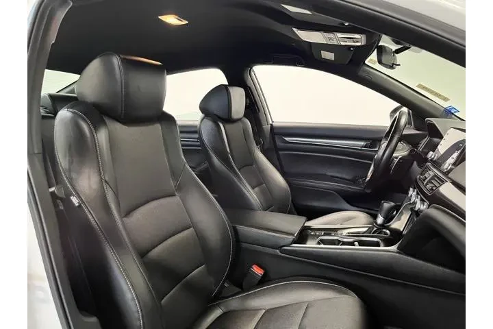 $25430 : Honda Accord 2022 Sport 4dr image 10