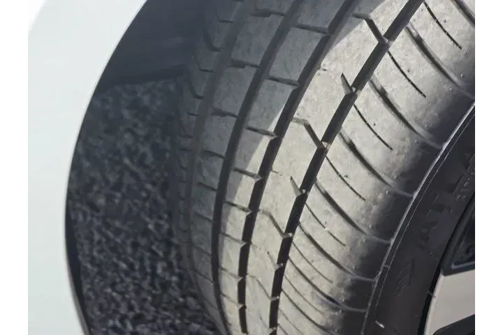 $19949 : Nissan Altima 2022 2.5 SR 4d image 9