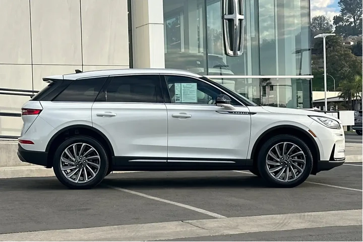 $32900 : Lincoln Corsair 2023 Reserve image 2